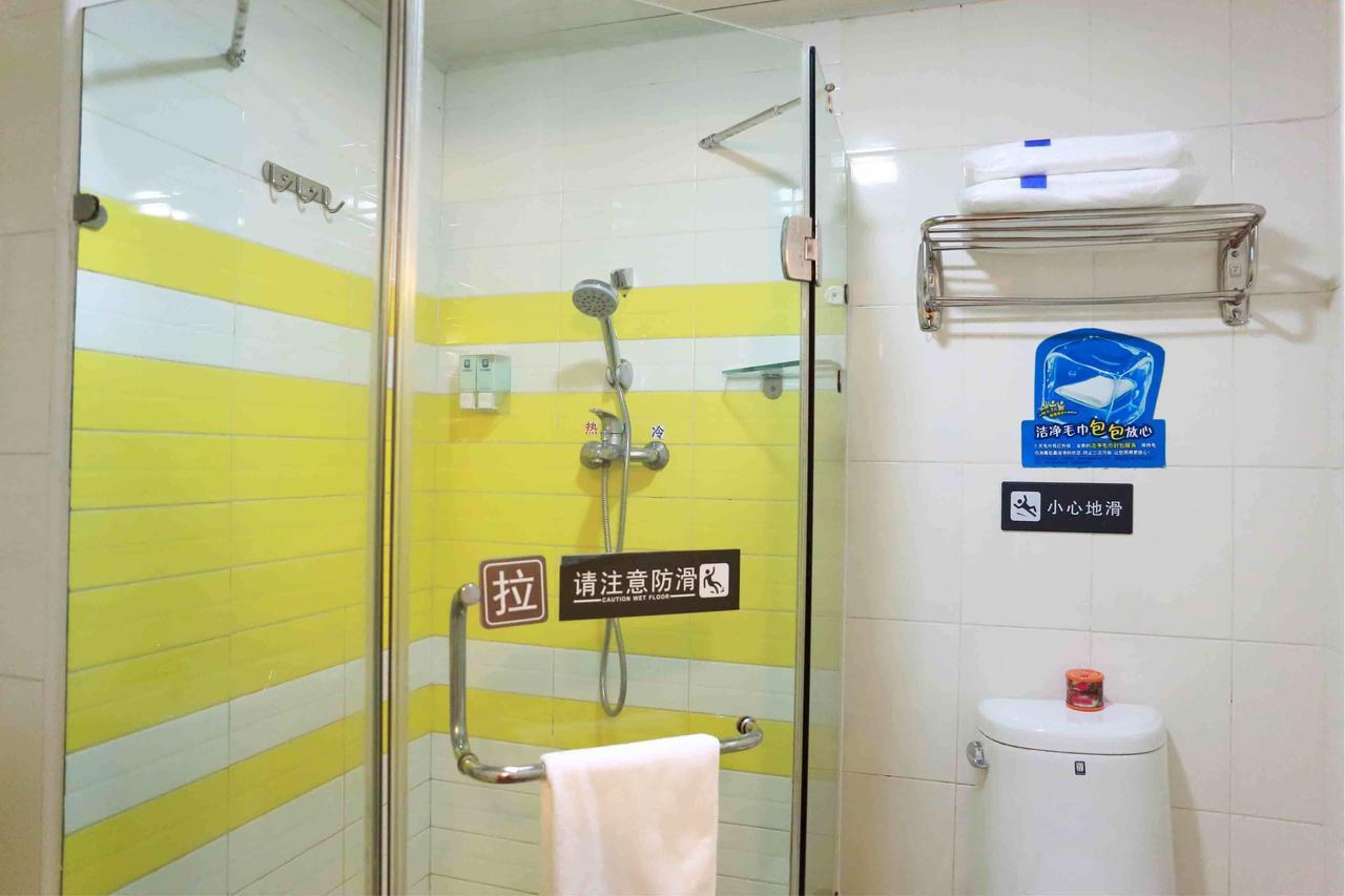 7Days Inn Shantou Coach Terminal Huang He Road Oda fotoğraf