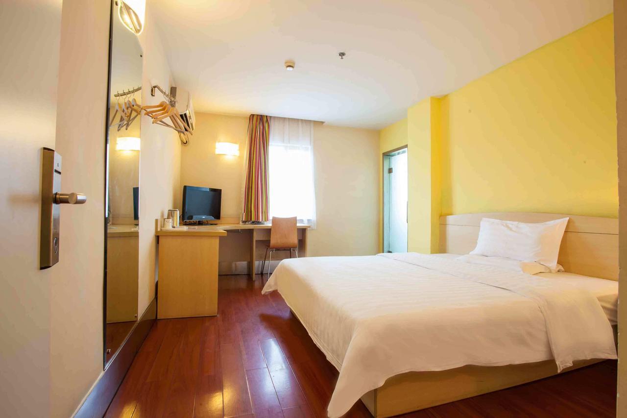 7Days Inn Shantou Coach Terminal Huang He Road Oda fotoğraf