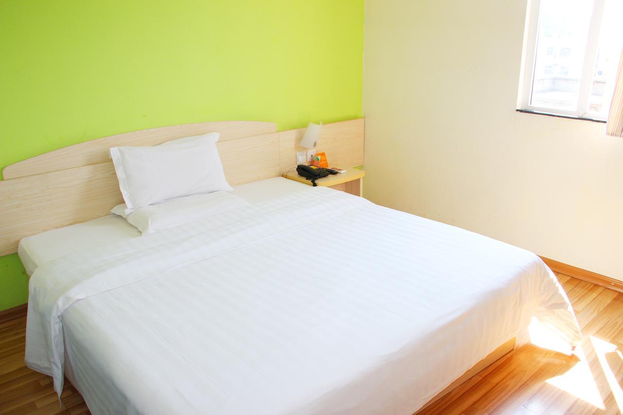 7Days Inn Shantou Coach Terminal Huang He Road Dış mekan fotoğraf